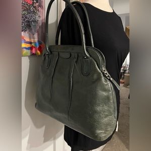 Deep Forest Green Quality Soft Leather satchel shoulder purse Never used Perfect